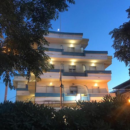 Hotel Costazzurra By Interlux Rimini Exteriör bild